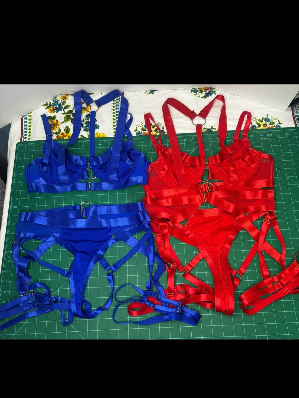 Strappy Satin unbranded Women’s Harness Bra & Garter Set Blue & Red Set